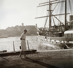 France, Cannes, kikötő., 1939, Ebner, sailboat, shore, boat, woman, port, water, Fortepan #92379