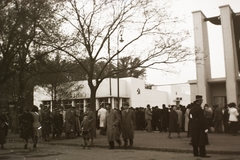 Magyarország, Városliget,Budapesti Nemzetközi Vásár, Budapest XIV., balra a Szovjetunió kiállítócsarnoka., 1941, Fortepan/Album002, Budapest, Fortepan #92619