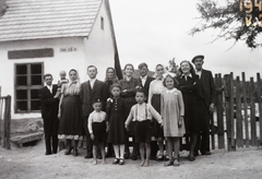 1944, Fortepan/Album002, kids, tableau, men, hold hands, women, fence, ribbon, barefoot, village, Fortepan #92633