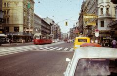 Ausztria, Bécs, Mariahilfer Strasse, jobbra a Webgasse torkolata., 1972, Közösségi Szociális Szövetkezet, színes, villamos, viszonylatszám, Fortepan #93439