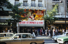 France, Paris, Boulevard des Italiens 34., Cameo (később UGC Opera) mozi., 1976, Közösségi Szociális Szövetkezet, colorful, movie theater, movie schedule, Fortepan #93446