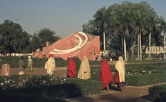 India, Delhi, az 1724-ben épült Jantar Mantar Obszervatórium., 1972, Lőw Miklós, színes, Fortepan #93620