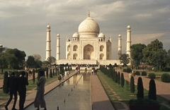 India, Agra, Taj Mahal., 1972, Lőw Miklós, colorful, mausoleum, Mughal architecture, Ustad Ahmad Lahauri-design, Fortepan #93695