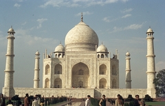 India, Agra, Taj Mahal., 1972, Lőw Miklós, colorful, dome, mausoleum, Mughal architecture, Ustad Ahmad Lahauri-design, Fortepan #93696