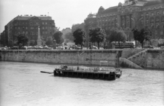 Magyarország, Budapest XI., Szent Gellért téri hajóállomás a Szabadság hídról nézve, jobbra a a Gellért Szálló., 1965, Misányi Olivér, árvíz, Budapest, Fortepan #93783