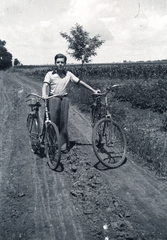 1946, Pálfi András, bicycle, teenager, boy, Fortepan #94037