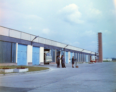 Magyarország, Pápa, Celli (Beloiannisz) út 69., a 15. sz. AKÖV (később Bakony Volán) autóbusz telepe., 1972, UVATERV, színes, autóbusz, Ikarus-márka, Ikarus 66, Fortepan #94970