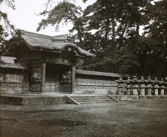 Japán, Tokió, Shiba Park, Chokugaku-mon (Császári tekercs) kapu., 1922, Magyar Földrajzi Múzeum / Diagyűjtemény, pagoda, kapualj, Fortepan #95092