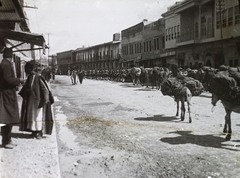 Irak, Moszul, a város főutcája., 1925, Magyar Földrajzi Múzeum / Diagyűjtemény, utcakép, szamár, viselet, Fortepan #95110