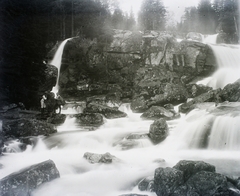 Szlovákia, Magas-Tátra, Ótátrafüred, Kis-vízesés a Tar-patakon., 1913, Magyar Földrajzi Múzeum / Kerekes J. Zoltán, kirándulás, vízesés, patak, Fortepan #95171