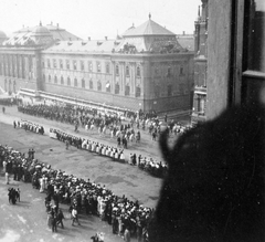 Magyarország, budai Vár, Budapest I., Szent György tér, augusztus 20-i Szent Jobb körmenet., 1939, Fortepan, Budapest, Fortepan #9519