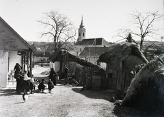 Magyarország, Nógrád, Tabán utca., 1932, Schermann Ákos, Schermann Szilárd, templom, népviselet, parasztház, Fortepan #95467