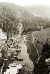 Szlovákia, Szlovák Paradicsom Nemzeti Park, a Hernád-áttörés Káposztafalva és Szepessümeg között., 1934, Schermann Ákos, Schermann Szilárd, Csehszlovákia, Fortepan #95541