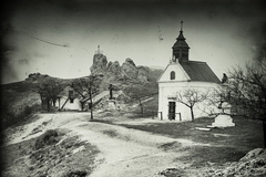 Magyarország, Budaörs, Kőhegyi kápolna., 1929, Schermann Ákos, Schermann Szilárd, kápolna, feszület, Fortepan #95700