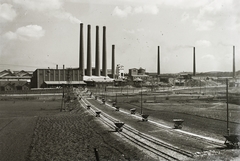 Hungary, Tata-Tóváros, Felsőgalla (ekkor önálló, ma a város része), Cement- és Mészmű., 1931, Schermann Ákos, Schermann Szilárd, factory, factory chimney, Fortepan #95708