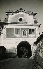 Slovakia, Selva di Val Gardena, Hegybányai- (másnéven Szélaknai-, Piargi-) városkapu., 1930, Schermann Ákos, Czechoslovakia, underpass, City gate, Fortepan #95811