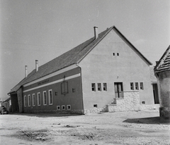 Magyarország, Öskü, kultúrház., 1959, Kotnyek Antal, Fortepan #96421