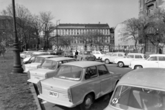 Magyarország, Budapest V., Széchenyi István (Roosevelt) tér, balra a Magyar Tudományos Akadémia., 1968, UVATERV, Trabant-márka, taxi, rendszám, Budapest, országjelzés, FSO Warszawa, Fortepan #96900