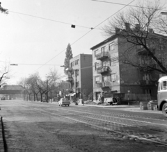 Magyarország, Budapest XIV., Thököly út a Hungária körút felé nézve, jobbra a Columbus utca sarok., 1968, UVATERV, Budapest, Fortepan #97413