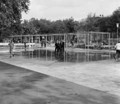 Magyarország, Budapest VIII., II. János Pál pápa (Köztársaság) tér, játszótér., 1968, UVATERV, Budapest, Fortepan #97527