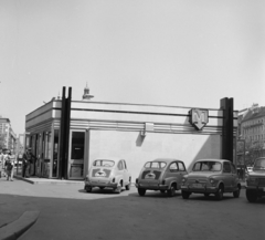 Magyarország, Budapest V., Deák Ferenc tér, a metróállomás csarnoka., 1970, UVATERV, parkoló, Zastava 750, rendszám, Wartburg 353, metró, metróállomás, Budapest, Fortepan #97873