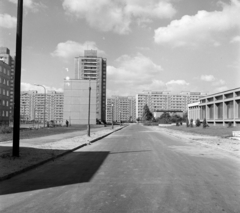 Magyarország, Budapest XI., Kocsis utca a Földalatti Vasút Vállalat munkásszállójától a Fejér Lipót (Török Ignác) utca felé nézve., 1970, UVATERV, lakótelep, Budapest, Fortepan #97976