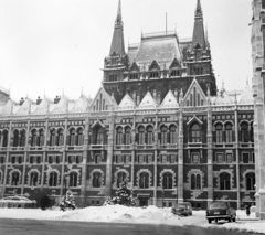 Magyarország, Budapest V., Kossuth Lajos tér, Parlament., 1971, UVATERV, tél, hó, Steindl Imre-terv, neogótika, eklektikus építészet, Budapest, Fortepan #98018