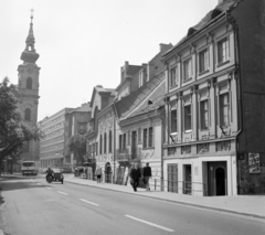 Magyarország, Budapest I., Batthyány tér, balra a Szent Anna-templom., 1971, UVATERV, oldalkocsis motorkerékpár, Budapest, Ikarus 404, Fortepan #98073