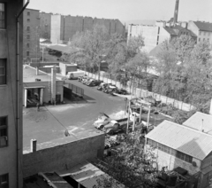 Magyarország, Budapest IX., Dandár utca - Vaskapu utca sarok, Volán telep a Dandár utca felől a Vaskapu utca felé nézve., 1972, UVATERV, teherautó, Volán-szervezet, Budapest, Fortepan #98315