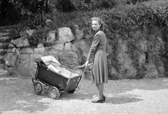 1948, Fortepan, portrait, baby carriage, mother, looking back, Fortepan #9838