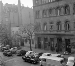 Magyarország, Budapest XII., Maros utca 12., 14. számú ház., 1972, UVATERV, Volkswagen-márka, Zuk-márka, Volkswagen Typ3, Fiat 600, Budapest, Fortepan #98383