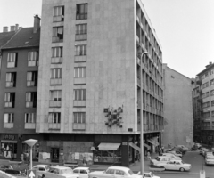 Magyarország, Budapest V., Apáczai Csere János utca - Régi posta utca sarok., 1974, UVATERV, Budapest, Fortepan #98711