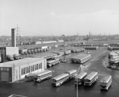 Hungary, Budapest III., Pomázi út, Óbudai buszgarázs, járműtelep., 1975, UVATERV, Ikarus-brand, Ikarus 620, Budapest, UFO lamp, bus garage, bus, Fortepan #98780