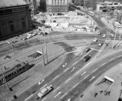 Hungary, Budapest V.,Budapest VI., Deák Ferenc tér a Király (Majakovszkij) utca felől az Erzsébet (Engels) tér felé nézve az aluljáró építése idején., 1975, UVATERV, Budapest, Fortepan #98911