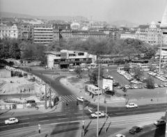 Hungary, Budapest V., a Deák Ferenc tér és az Erzsébet (Engels) téri parkoló és VOLÁNBUSZ pályaudvar a Bajcsy-Zsilinszky út felől nézve, az aluljáró építése idején., 1975, UVATERV, MÁVAUT-organisation, bus terminal, Budapest, István Nyiri-design, Fortepan #98913