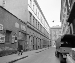 Magyarország, Budapest IX., Erkel utca a Ráday utca felé nézve., 1976, UVATERV, rendszám, Budapest, Fortepan #99125