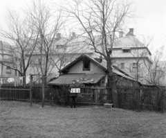 Magyarország, Rákospalota, Budapest XV., MÁV-telep, a Wesselényi utca 5-7. számú ház kertje a Kazán utca felől nézve., 1972, UVATERV, Budapest, Fortepan #99171