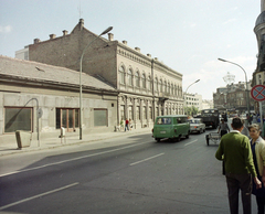 Magyarország, Szolnok, Baross (Beloiannisz) út a Kossuth Lajos út felé nézve., 1973, UVATERV, színes, Barkas-márka, Fortepan #99266