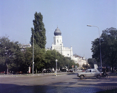 Magyarország, Kecskemét, Szabadság tér - Rákóczi út sarok, a Tudomány és Technika Háza, korábban zsinagóga., 1974, UVATERV, színes, zsinagóga, zsidóság, mór stílus, Zitterbath János-terv, Fortepan #99360