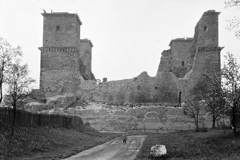 Gazda Anikó építész-műemlékvédő fotóhagyatéka